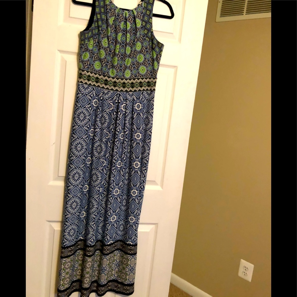 Pretty maxi dress